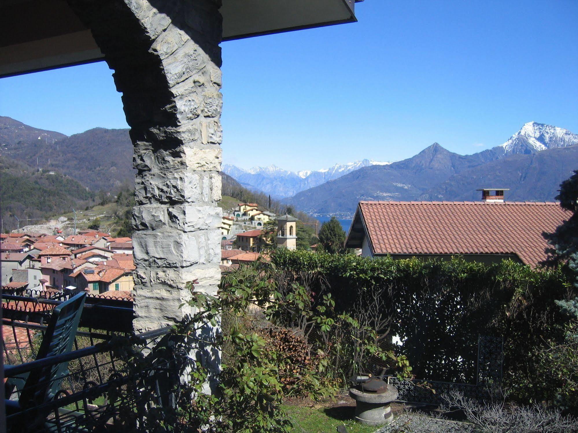 Bed and Breakfast Balcone Fiorito à Menaggio Extérieur photo