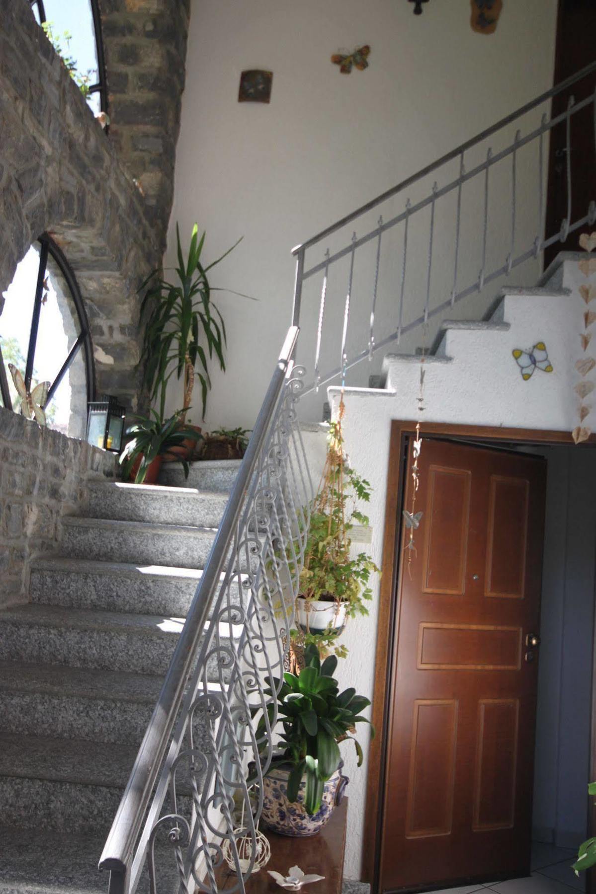 Bed and Breakfast Balcone Fiorito à Menaggio Extérieur photo